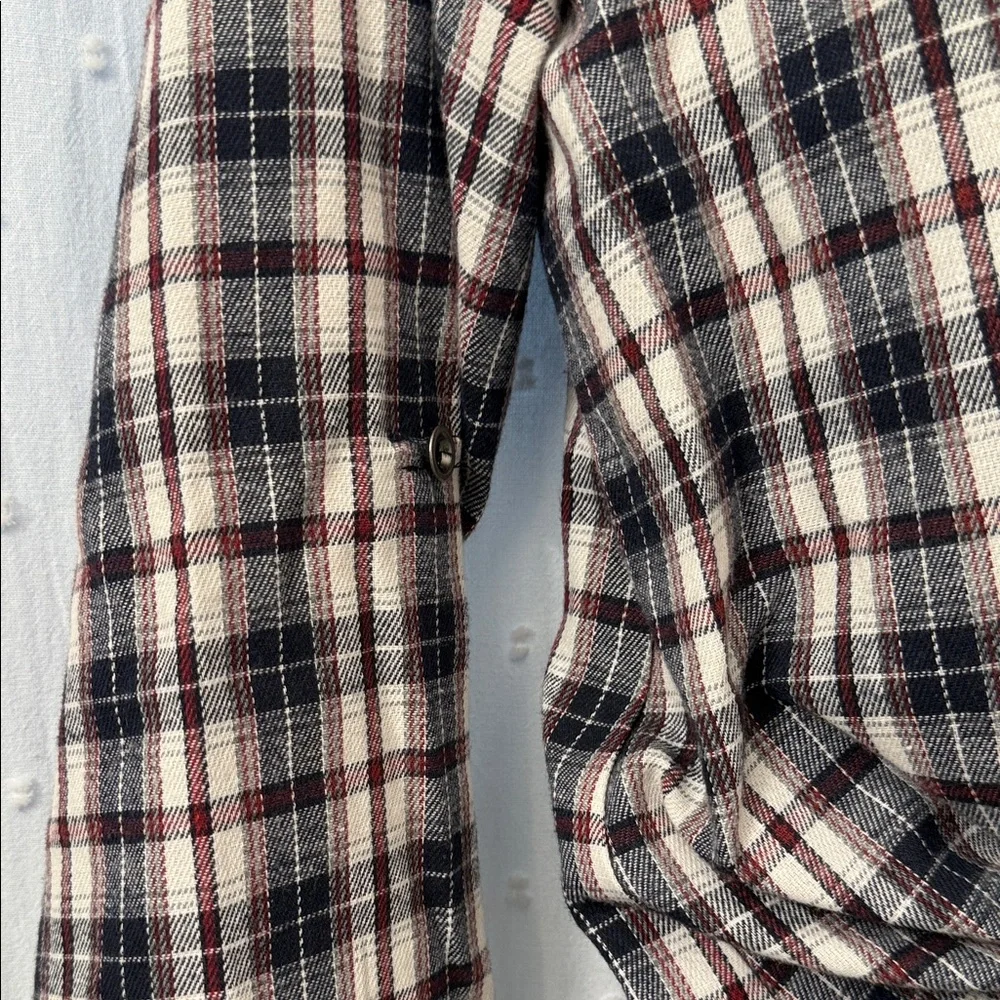 ANDREE BY UNIT Plaid Button-Down Shirt with Tie Front - Picture 4 of 7